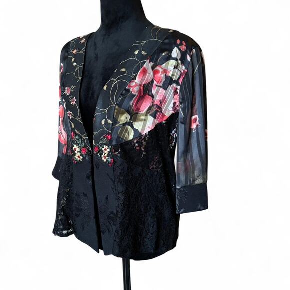 Studio VK Floral Embroidered Lace Kimono Jacket Black Sheer Sleeves PL - Picture 2 of 8